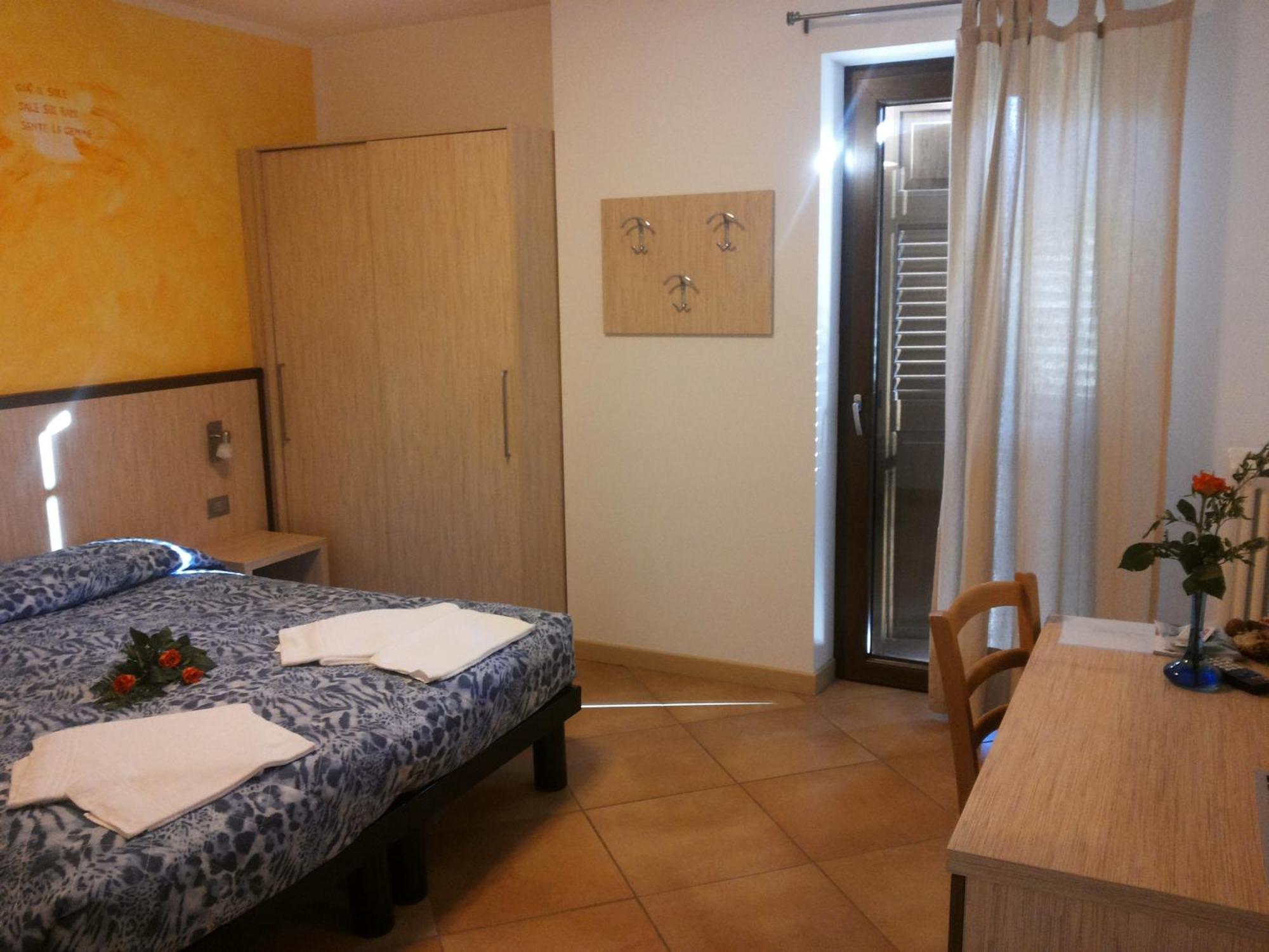 Agritur Arcosole B&B Camping Ruang foto